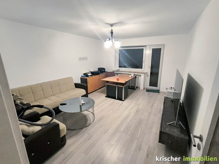 Wohnzimmer 3Zi.-Whg. Mehrfamilienhaus D�sseldorf