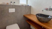 G�ste-WC Idyllisches Haus mit Garten in Ratingen-Cromford - Parkn�he & Luxusb�der!