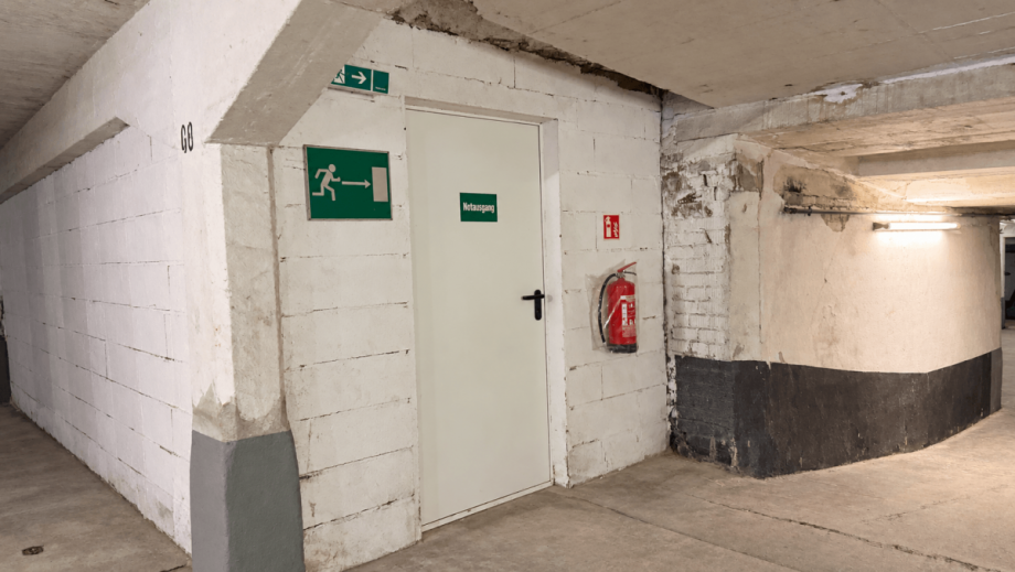 untere Ebene. Tiefgarage D�sseldorf