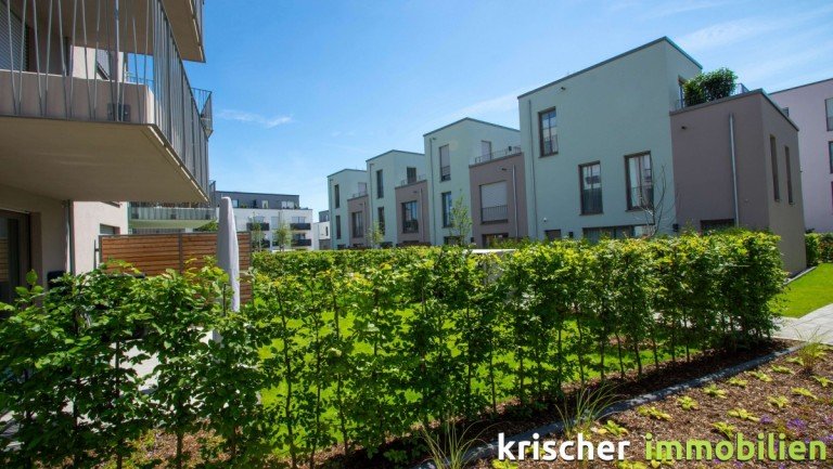 Aussenansicht D�sseldorf Etagenwohnung Gelegenheit - Neubauwohnung in Unterbach - grosser Sonnenbalkon - Parkett - Tg Stellplatz