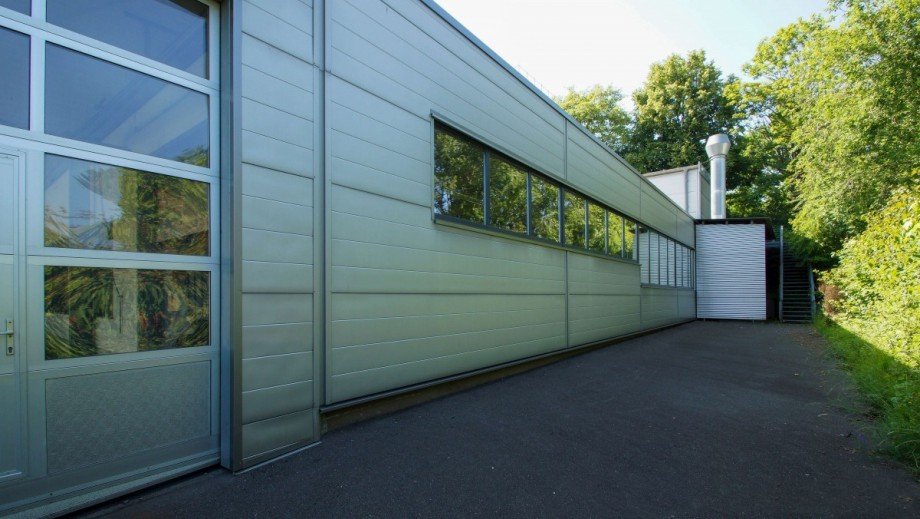 Seitenansicht Halle Wuppertal