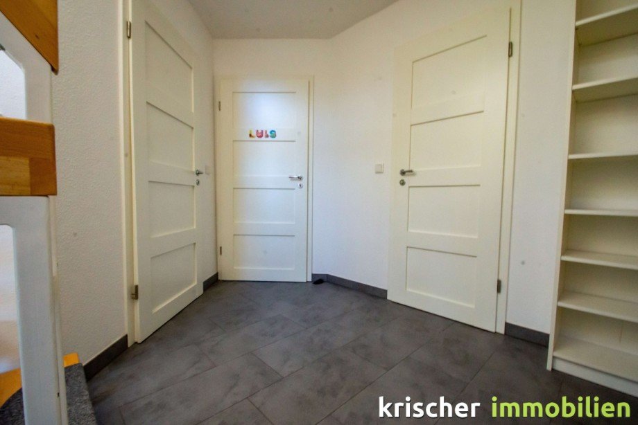 Diele 1 OG Doppelhaush�lfte Ratingen