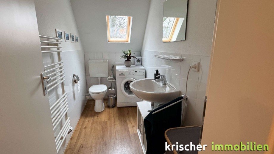 G�ste-WC DG Mehrfamilienhaus D�sseldorf