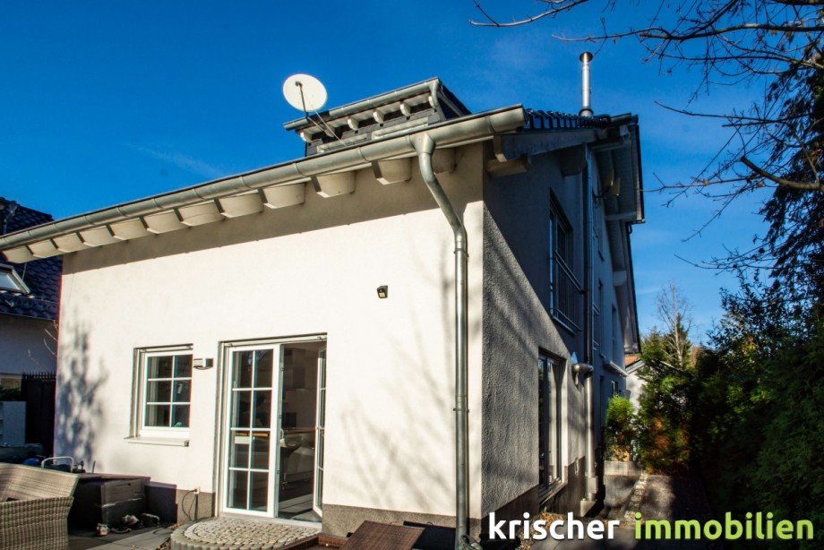 Hausansicht Doppelhaush�lfte Ratingen
