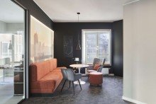 Innenansicht PROVISIONSFREI: B�rofl�chen im Roten Gehry Geb�ude!