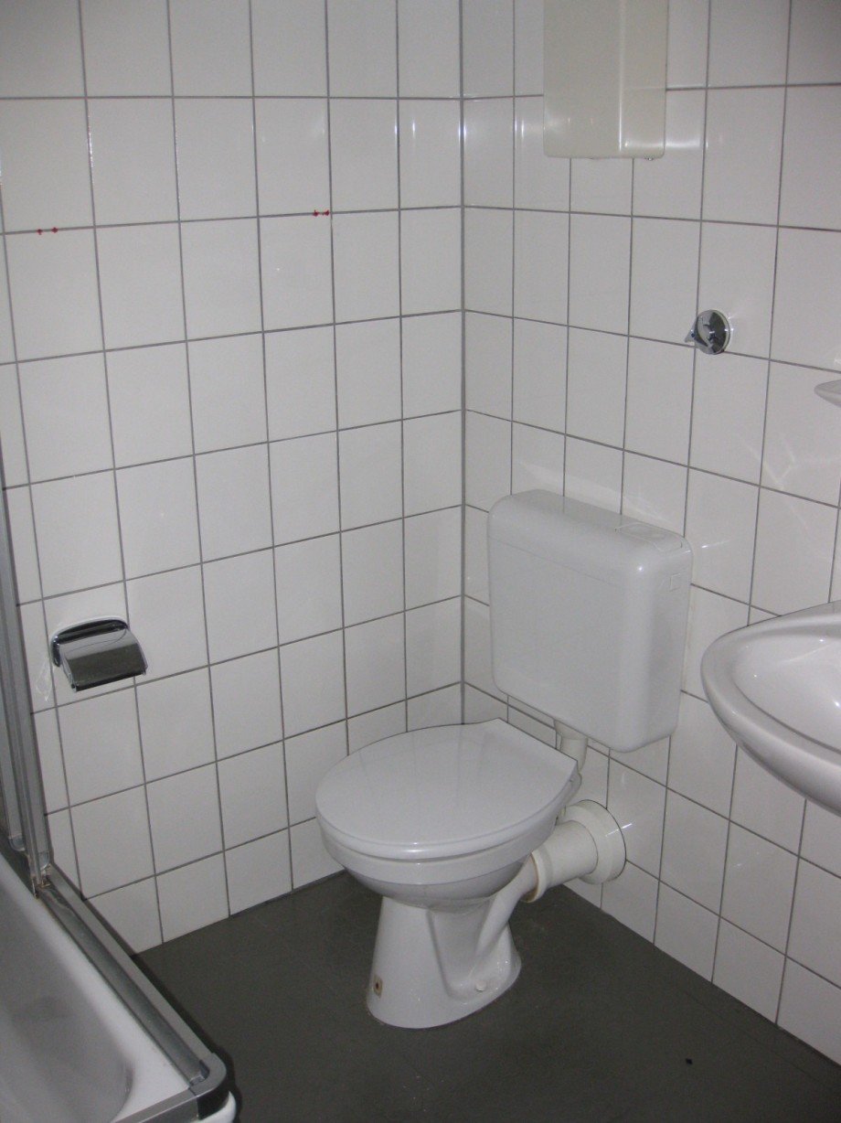 App 2OG Badezimmer Mehrfamilienhaus D�sseldorf