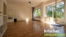 Wohnzimmer Helle 2-Zimmer Wohnung mit grandiosem Gr�nblick und Balkon!