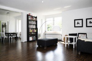Hauptbild grossz�gige und sehr helle Wohnung | Parkett | modernes Bad | G�ste WC | 2 x Balkon | Garage