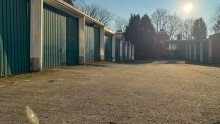 Garagenhof D�sseldorf Unterbach - ruhige Wohnung mit Balkon und Garage zu kaufen!