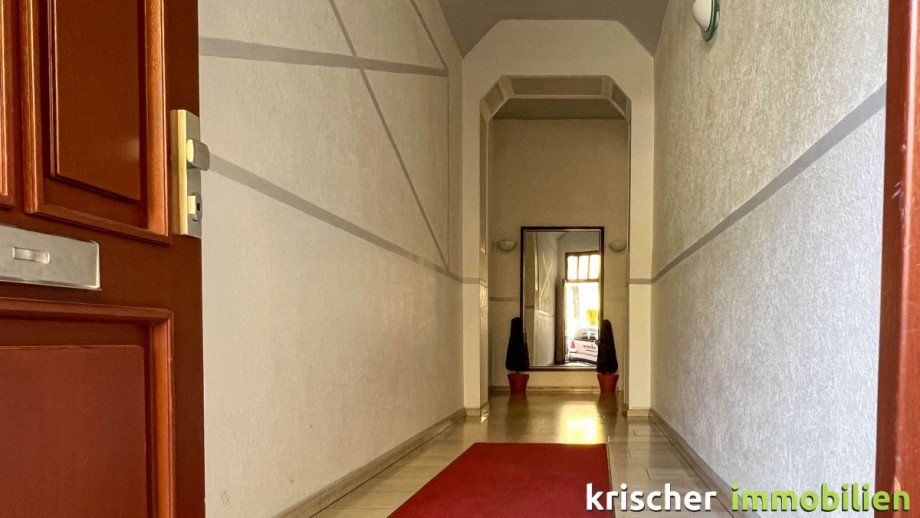 Hauseingang Etagenwohnung D�sseldorf