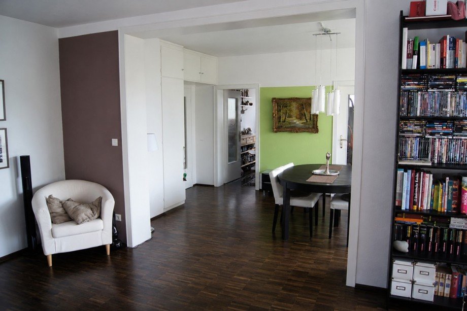Wohn- & Esszimmer Etagenwohnung D�sseldorf