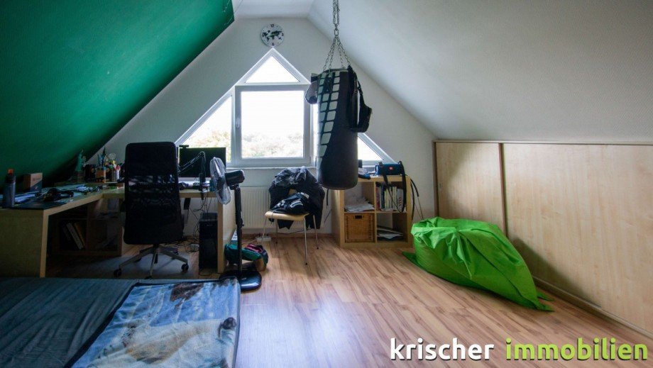 Kinderzimmer 3 DG Doppelhaush�lfte Neukirchen-Vluyn