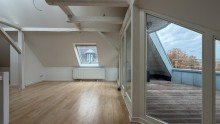 Wohnzimmer im 4.OG Exklusive Villa an der Cecilienallee - Wohnen und Arbeiten in D�sseldorfs feinster Rheinlage