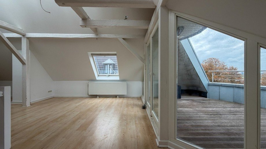 Wohnzimmer im 4.OG Stadthaus D�sseldorf