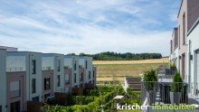 Ausblick Gelegenheit - Neubauwohnung in Unterbach - grosser Sonnenbalkon - Parkett - Tg Stellplatz