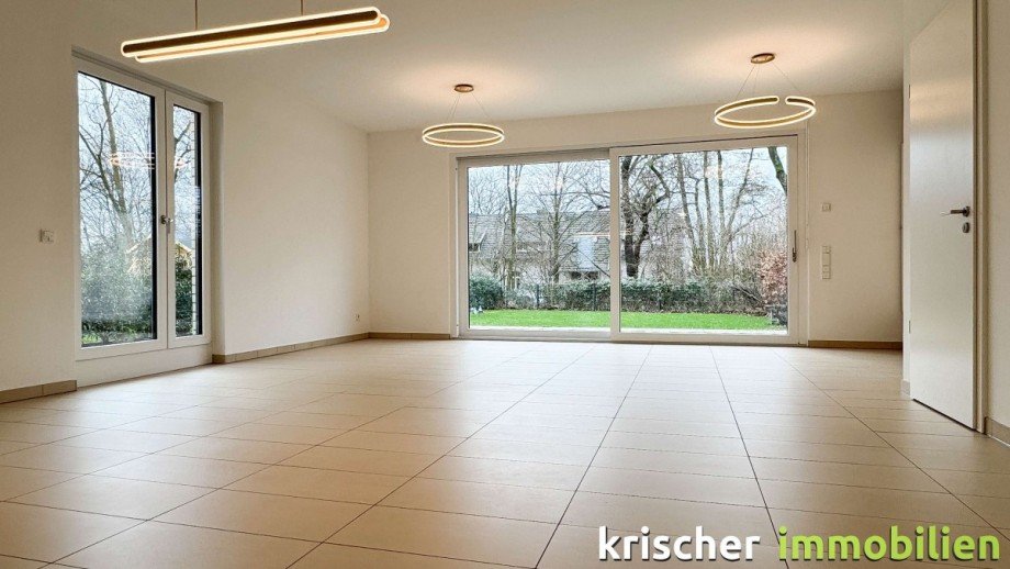 Wohnzimmer Doppelhaush�lfte D�sseldorf