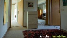 Flur 1 OG D�sseldorf Stockum - gepflegtes Reihenhaus mit Garage f�r die junge Familie zu kaufen!