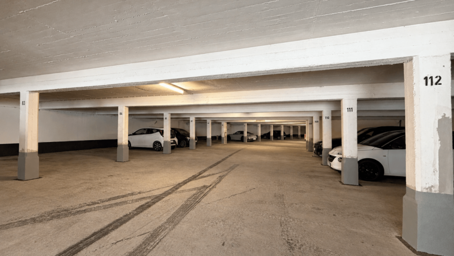 obere Ebene. Tiefgarage D�sseldorf