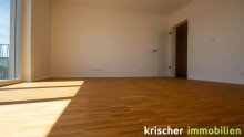 Wohnzimmer Gelegenheit - Neubauwohnung in Unterbach - grosser Sonnenbalkon - Parkett - Tg Stellplatz
