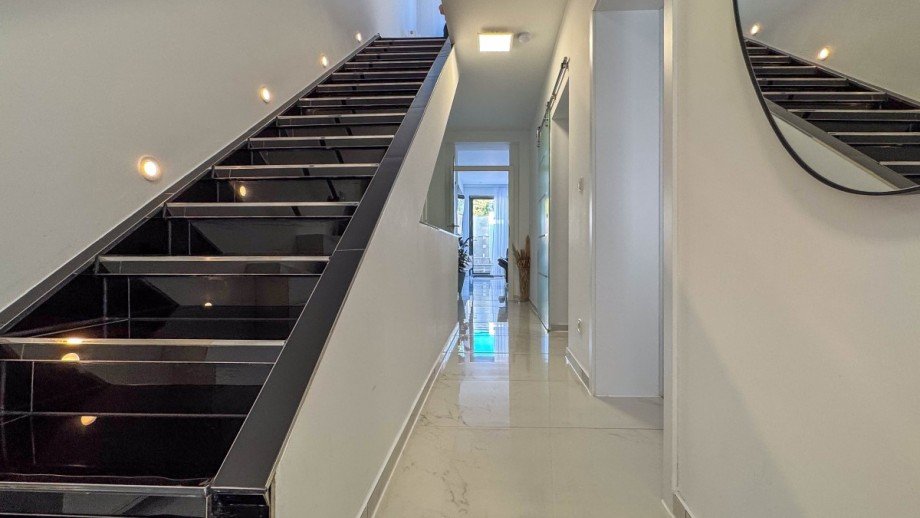 Eingangsbereich Reihenmittelhaus M�nchengladbach