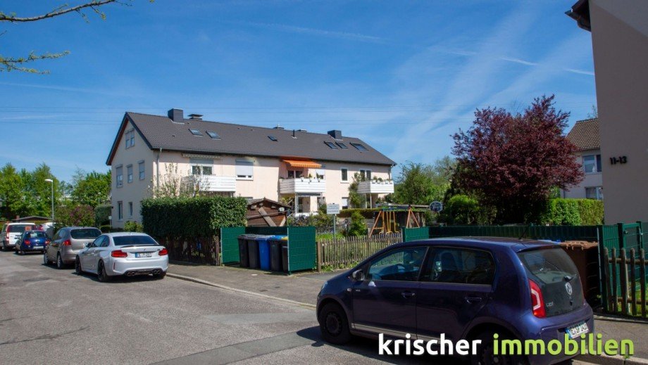 Hausansicht Etagenwohnung Ratingen