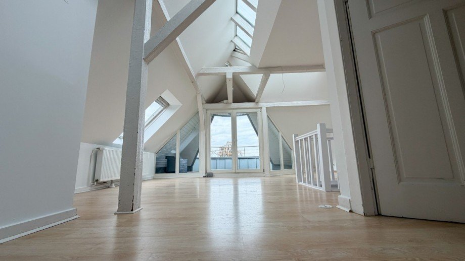 Wohnzimmer im 4.OG Stadthaus D�sseldorf
