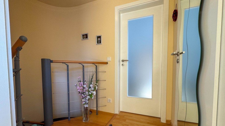 Diele Obergschoss Maisonettewohnung D�sseldorf