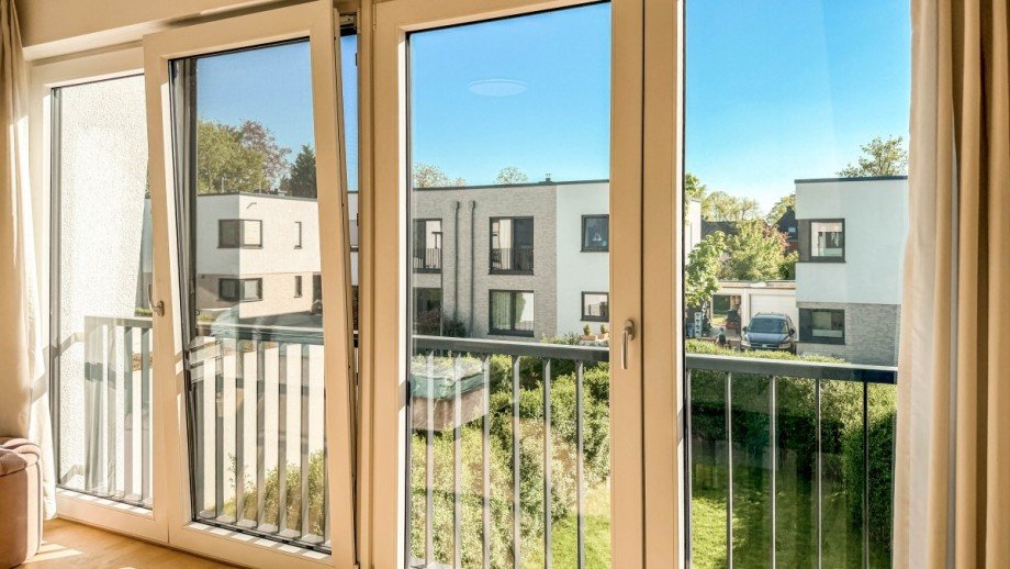 Ausblick. Doppelhaush�lfte Neuss