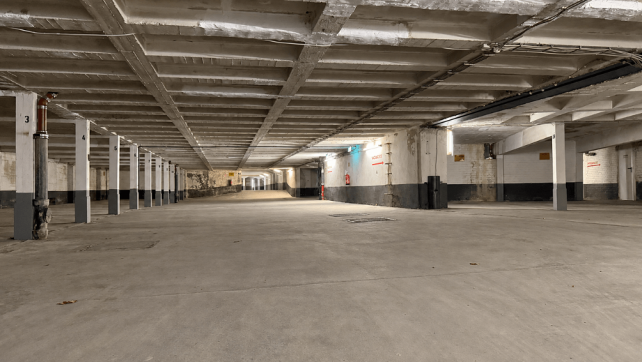 untere Ebene. Tiefgarage D�sseldorf
