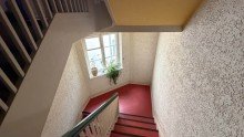 Treppenhaus Kapitalanlage: Wohn- & Gesch�ftshaus (Eckhaus) mit 15 Wohnungen - 1 Gewerbefl�che sowie 1 Garage