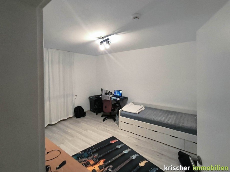 Schlafzimmer 3Zi.-Whg. Mehrfamilienhaus D�sseldorf