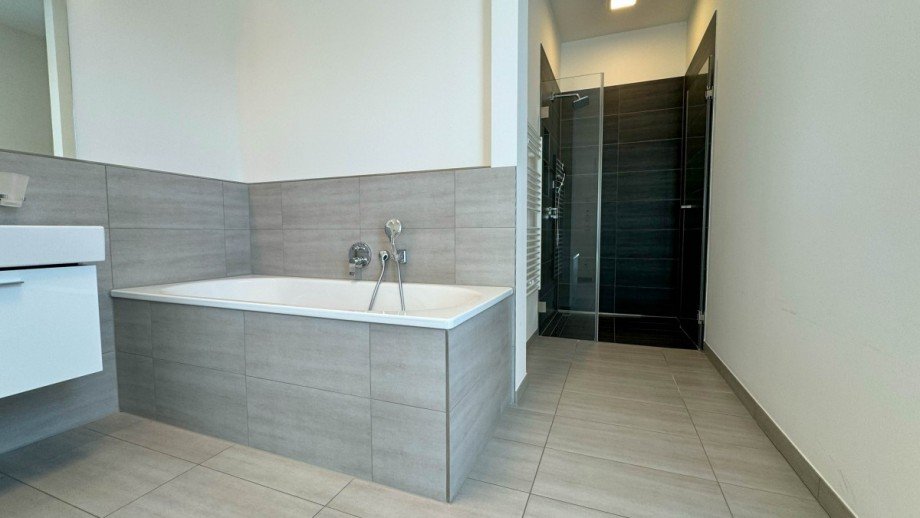 Master Badezimmer Penthousewohnung D�sseldorf