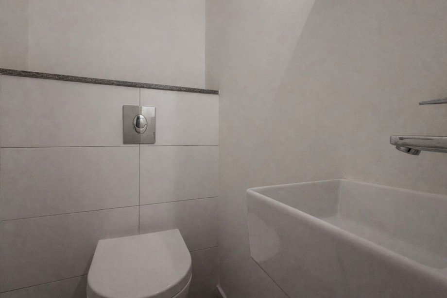 3Zi.-Whg. 3OG G�ste WC Mehrfamilienhaus M�lheim an der Ruhr