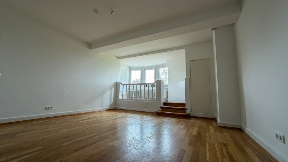 Wohnzimmer 3.OG Stadthaus D�sseldorf