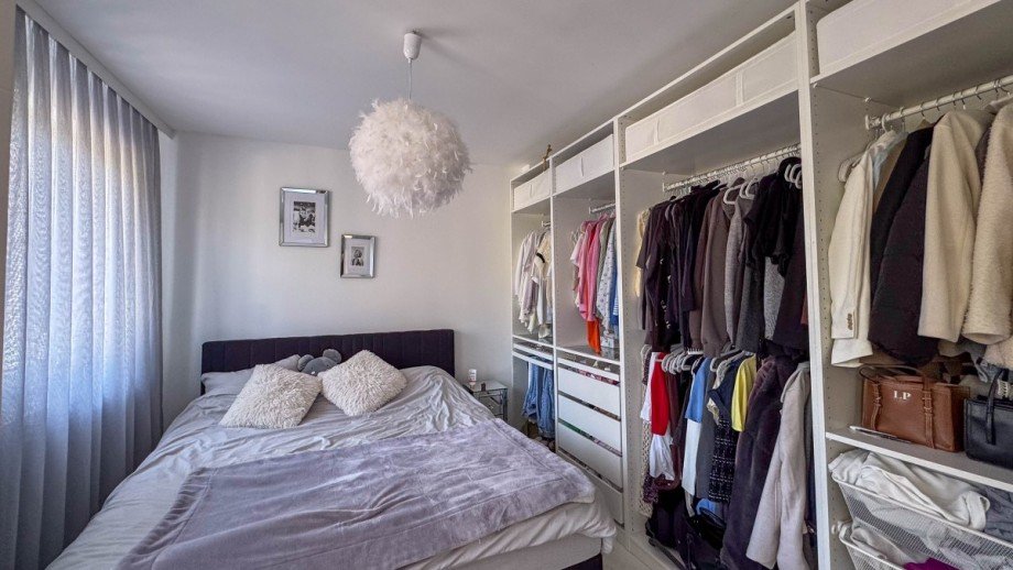 Schlafzimmer 2 Reihenmittelhaus M�nchengladbach
