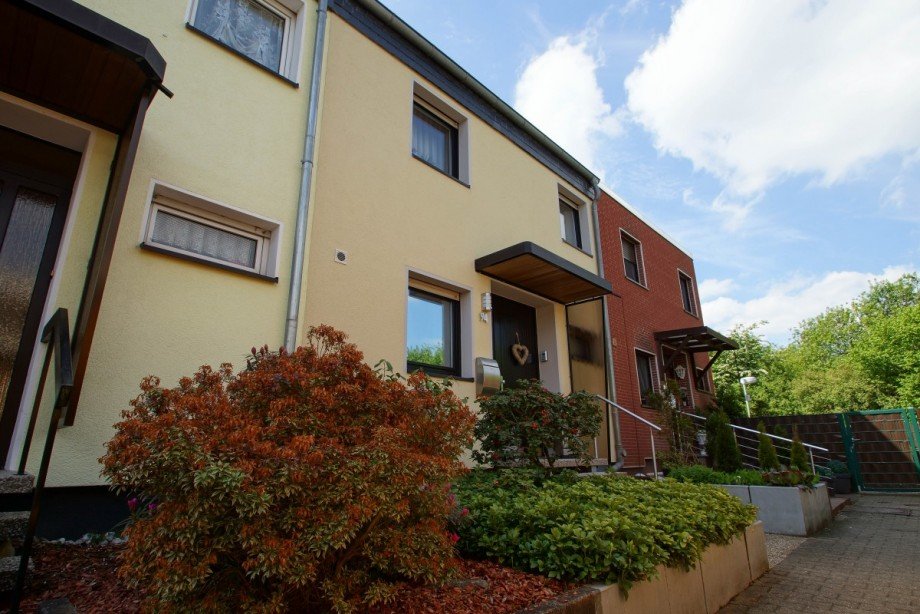 Fassade Reihenmittelhaus Ratingen