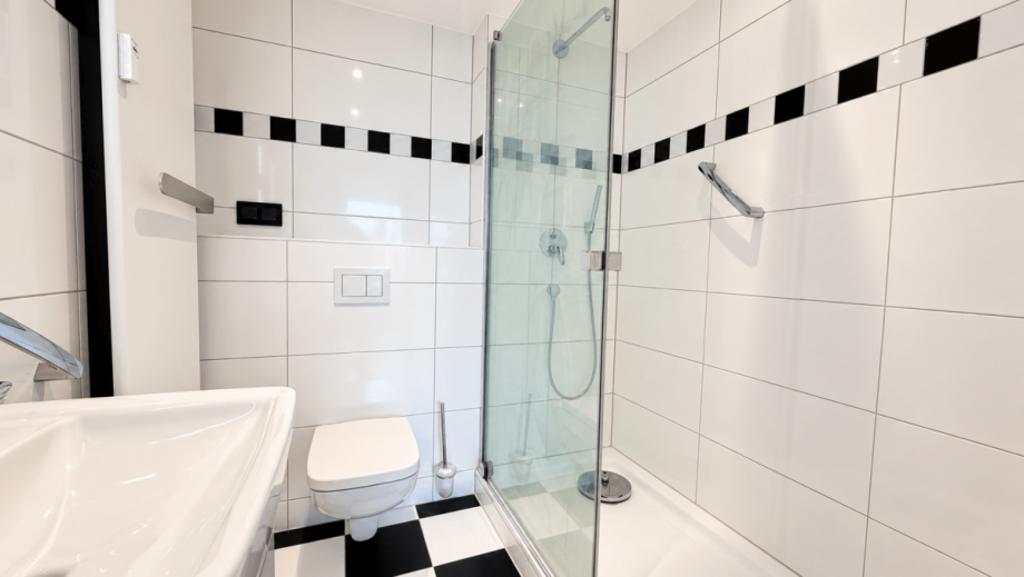 Badezimmer en suite. Etagenwohnung D�sseldorf