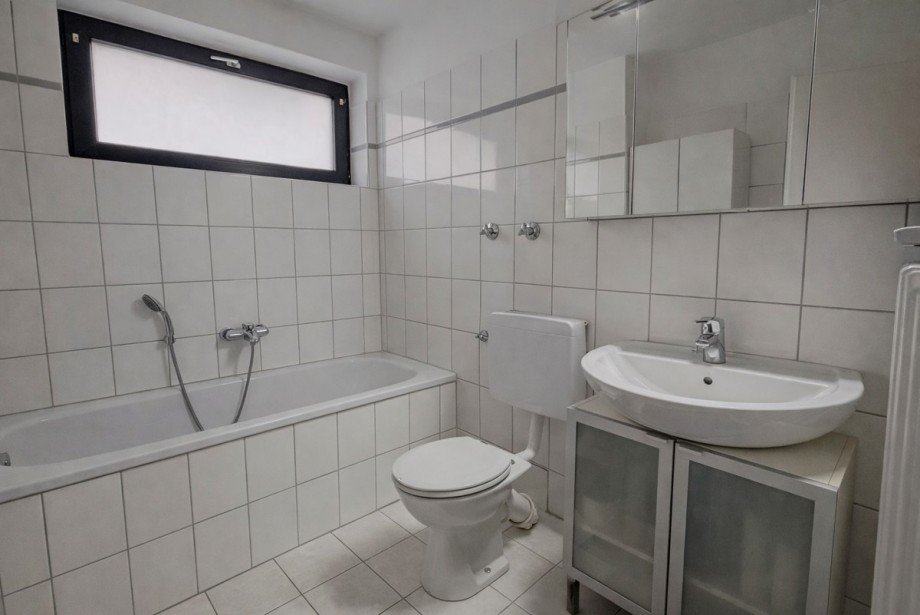 App. EG Badezimmer Mehrfamilienhaus M�lheim an der Ruhr