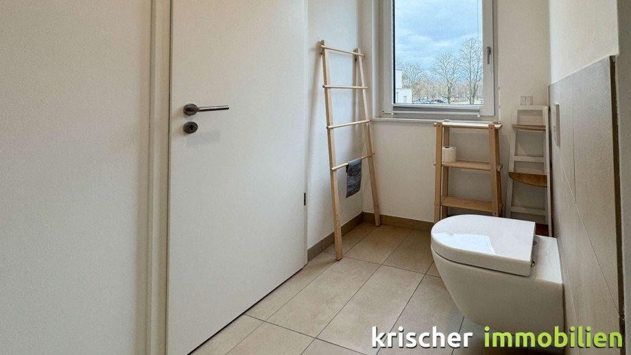 Badezimmer 2 OG Doppelhaush�lfte D�sseldorf