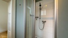Dusche im 2.OG Exklusive Villa an der Cecilienallee - Wohnen und Arbeiten in D�sseldorfs feinster Rheinlage