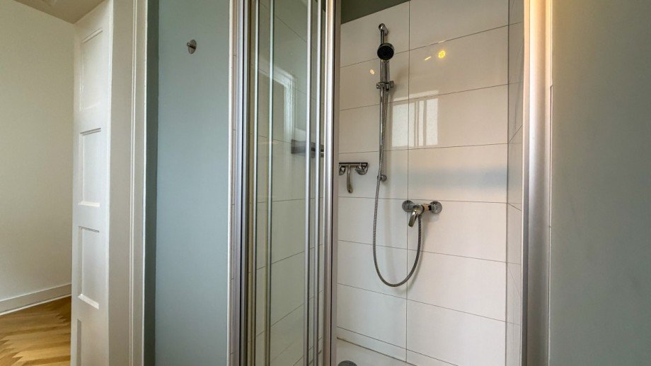 Dusche im 2.OG Stadthaus D�sseldorf