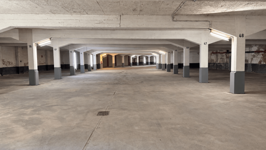 untere Ebene. Tiefgarage D�sseldorf