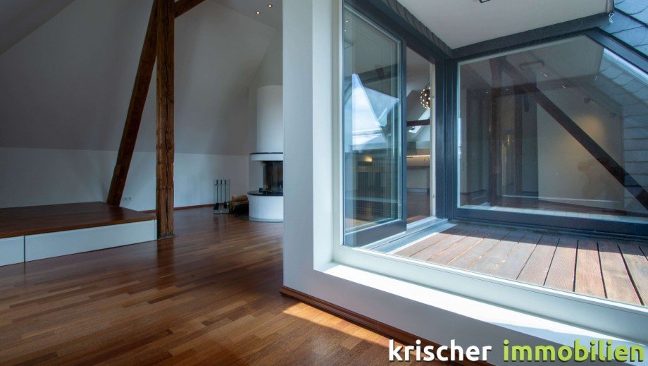Wohnzimmer Dachgeschosswohnung D�sseldorf