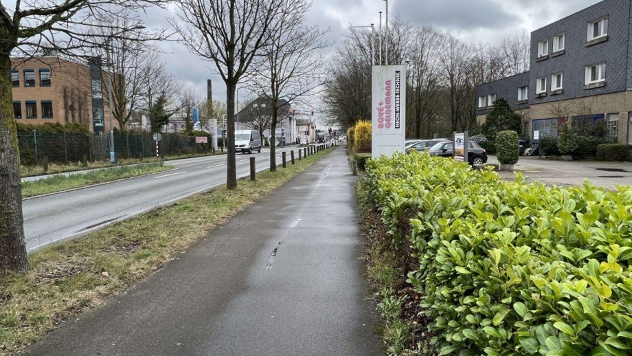direktes Umfeld Halle Ratingen