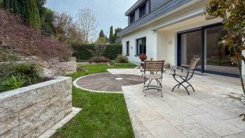 Hauptbild Idyllisches Haus mit Garten in Ratingen-Cromford - Parkn�he & Luxusb�der!