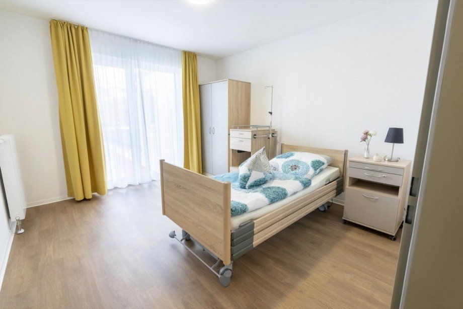 Pflegezimmer. Etagenwohnung Bochum