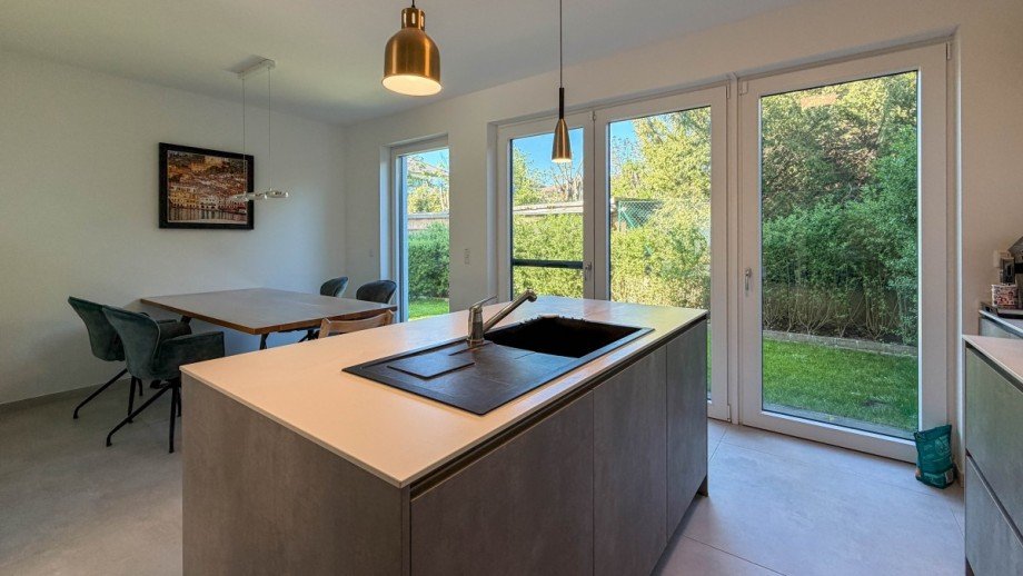 K�che. Doppelhaush�lfte Neuss