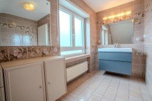 Badezimmer Familienidylle in Bestlage von J�chen - Freistehendes Einfamilienhaus mit park�hnlichem S�dgarten.