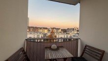 Balkon K�che Traumblick + Stellplatz inklusive! Helle 2-Zi-Wohnung mit 2 Balkonen & Garage in D�sseldorf