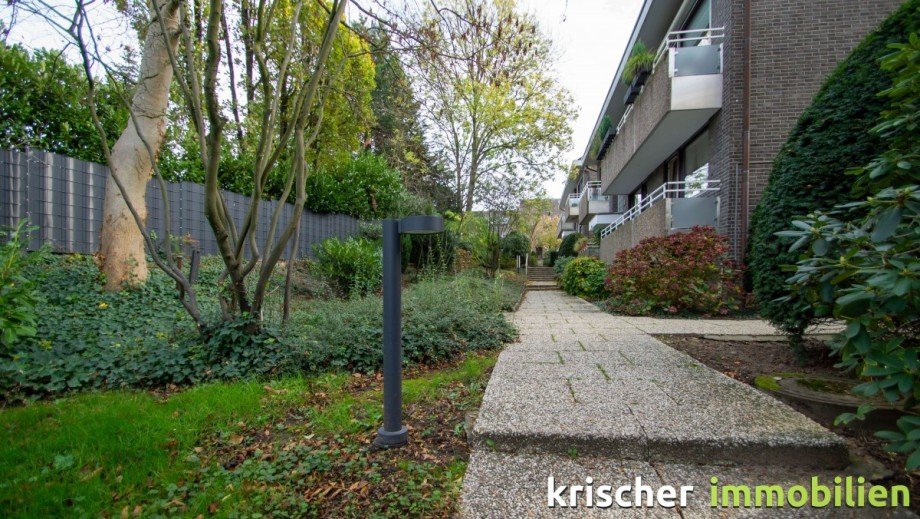 Hausansicht Etagenwohnung Ratingen